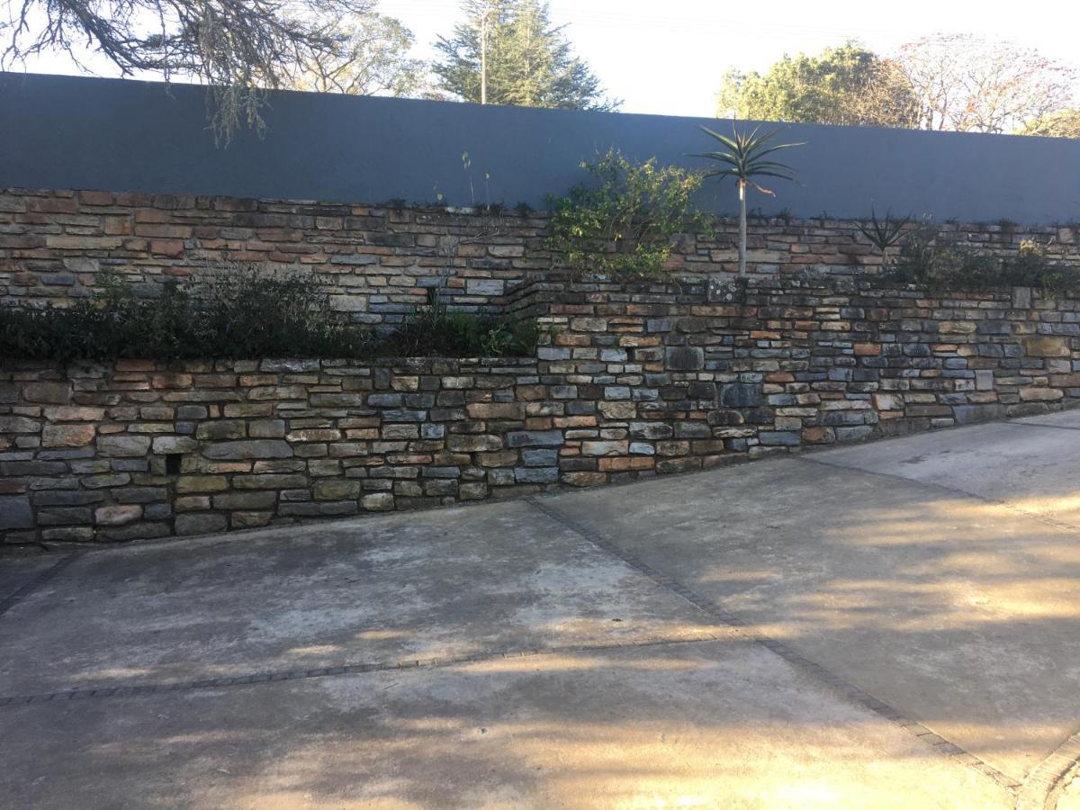 Wedmore Place With Solar Grahamstown Exterior foto